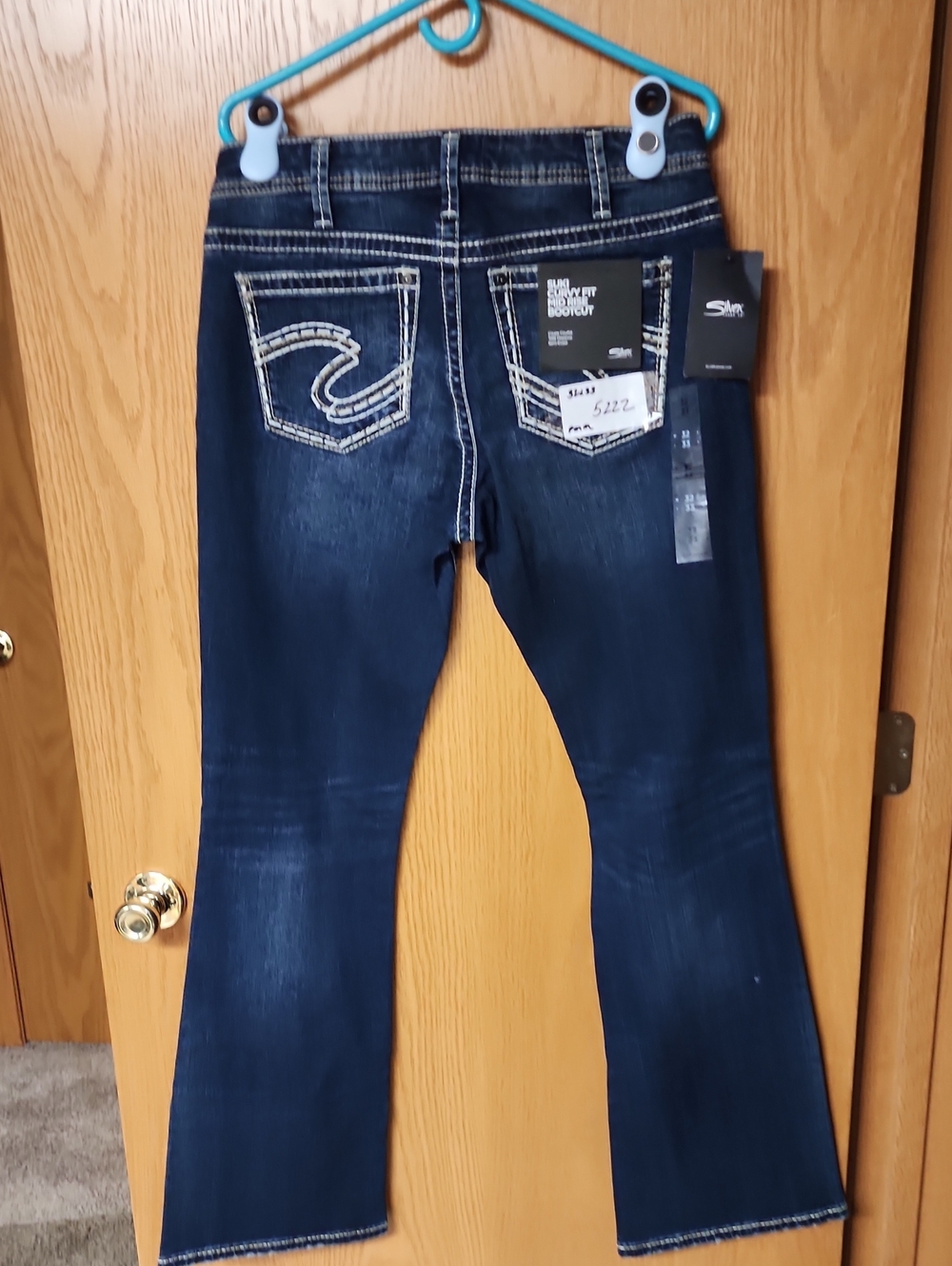 Silver Bootcut Women’s Jeans - Dark Blue 32x33 nwt number 5222